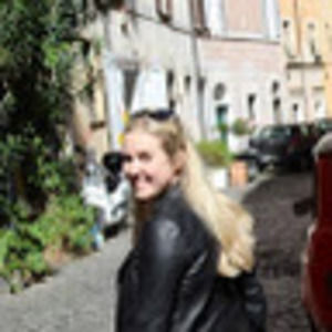 Meet your Posher, Hannah